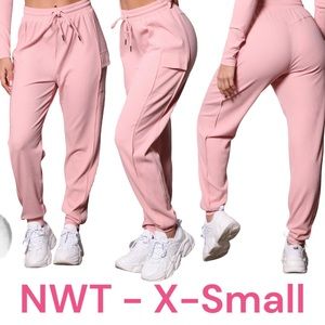 NWT - NovaSport Blush Pink Ribbed Cargo Joggers - XS
